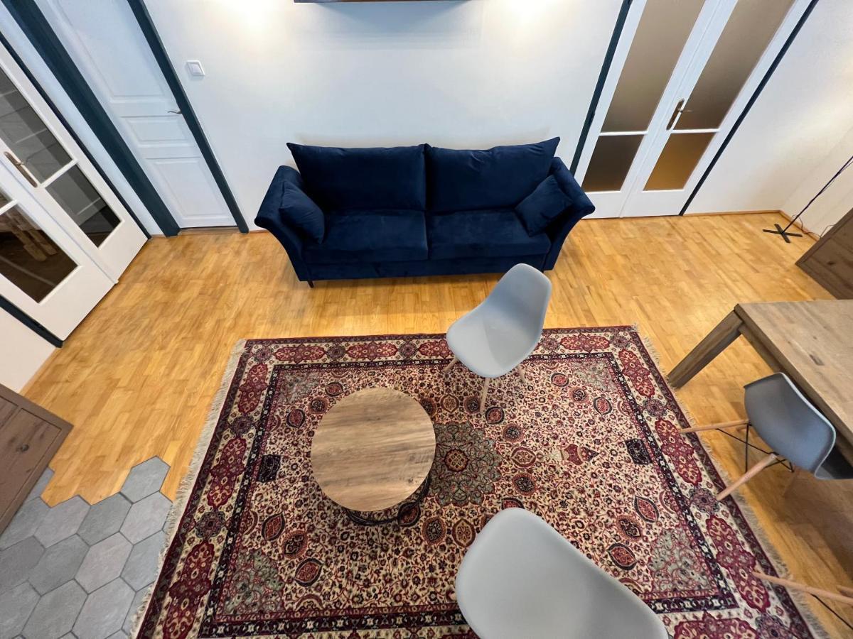 Azure King Residence In The Heart Of Budapest — Photos 1